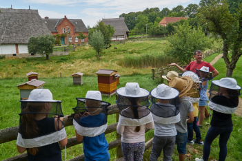 Mit Volker Janke entlang des Bienenpfads © Uta Hofmann